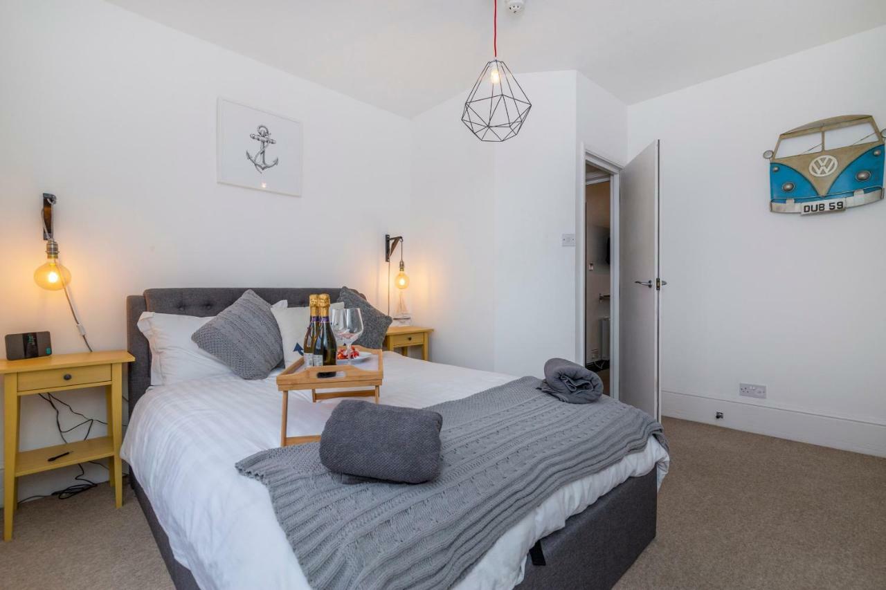 Fort Crescent - * Margate